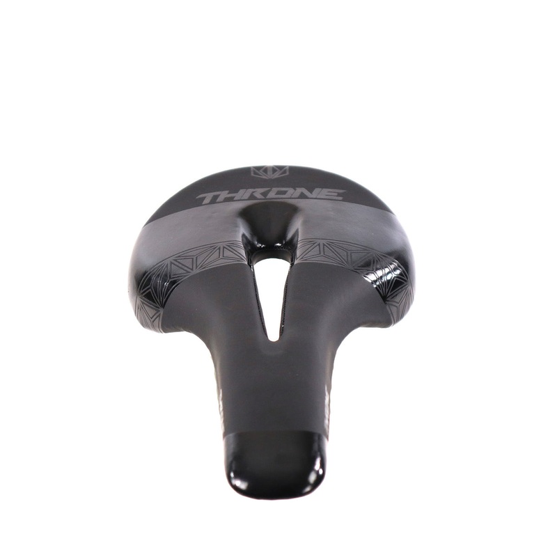 Throne Cycles – Saddle