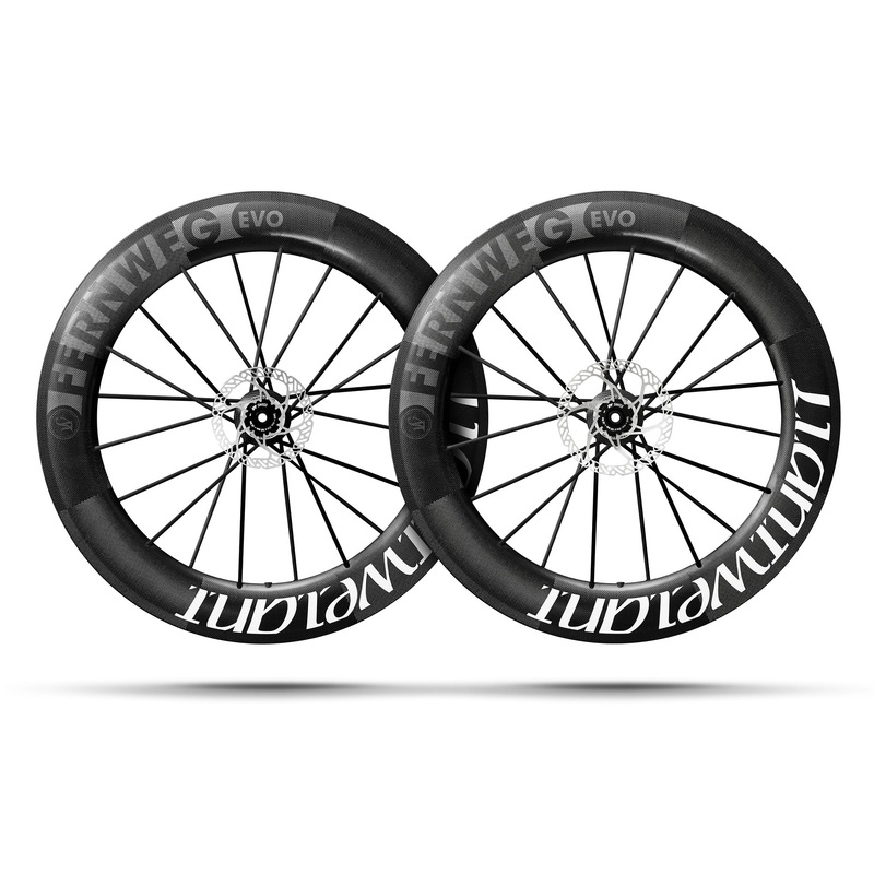 Lightweight Fernweg 85 EVO Disc Tubeless Wheelset Black Campagnolo