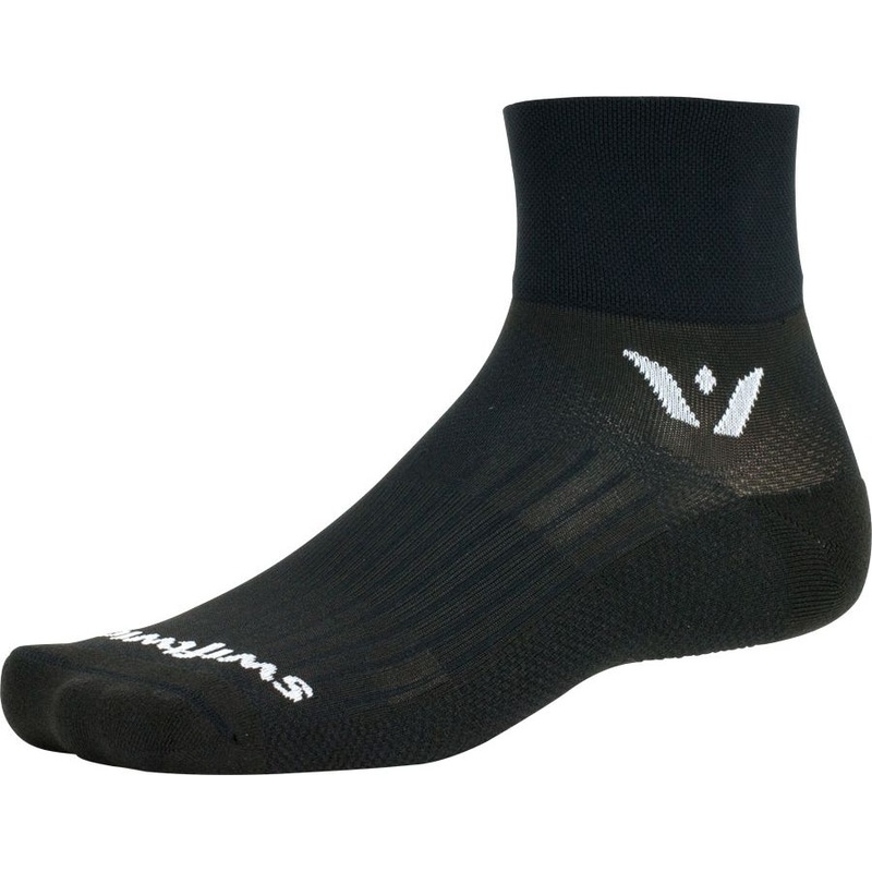 Aspire Quarter Crew Socks Small