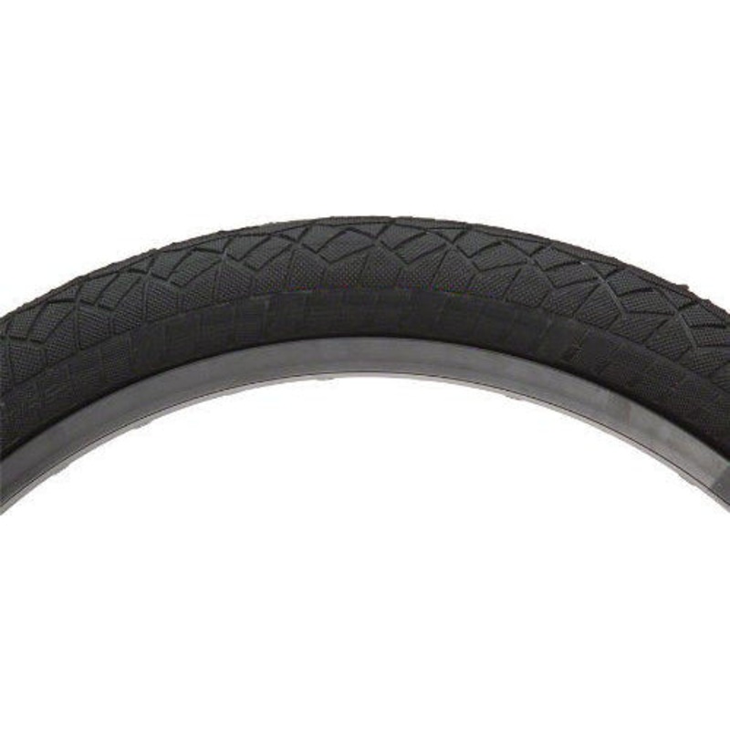 26×2.40 CST Cyclops BMX tire – Black