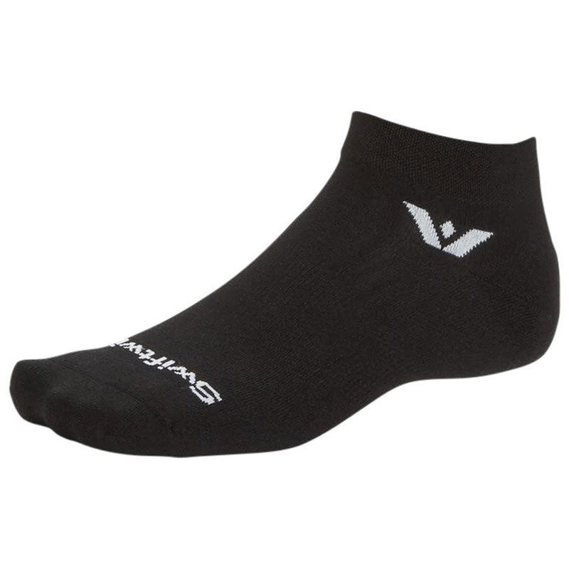 Swiftwick Aspire Ankle Socks – Circuit Black Medium